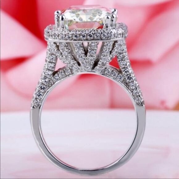 NEW SILVER PLATINUM CUSHION DOME ENGAGEMENT RING - Picture 6 of 7